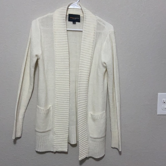 Sweater - Picture 2 of 3